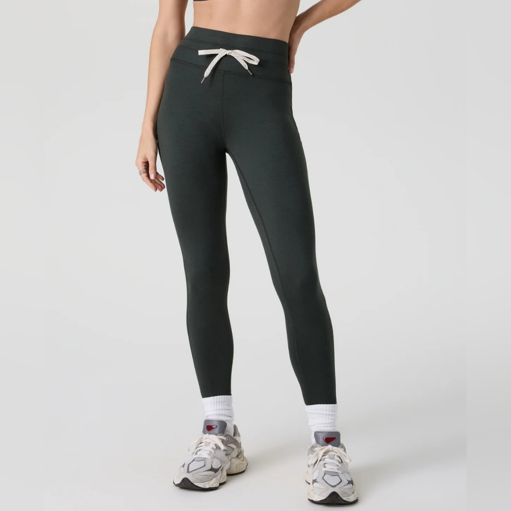 Vuori Halo Vintage Legging Women's DreamKnit Leggings Green Size L NWT